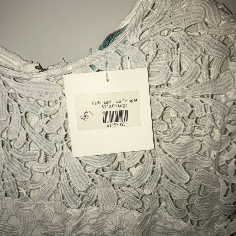 LACE ROMPER - Picture 8 of 8